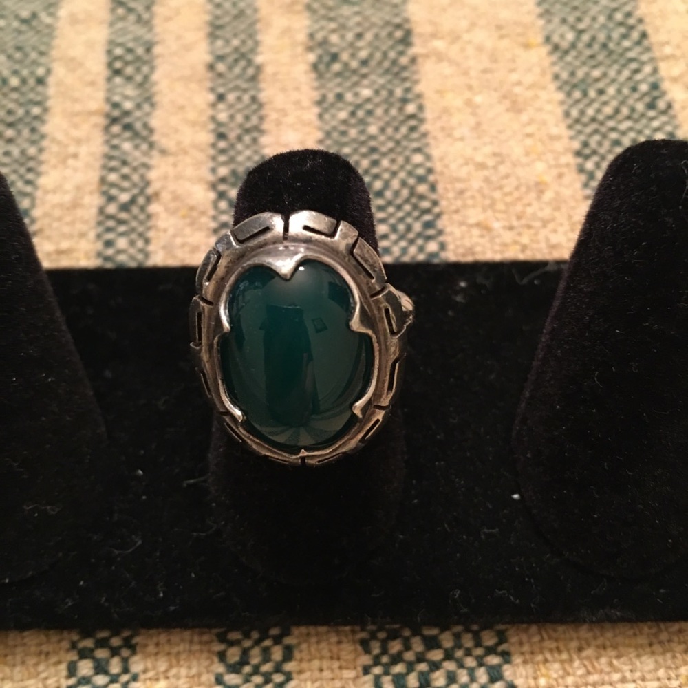Sterling Silver with Green Gemstone Ring - Picture 8 of 8